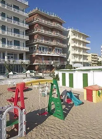 C-hotels International Otel